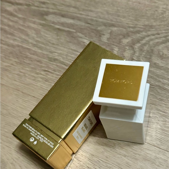 Tom Ford 1.7oz Soleil Blanc - Picture 6 of 9
